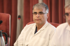 تجلیل باشکوه از پزشکان تیم پیوند قلب انستیتو شهید رجایی با حضور استاد پرویز پرستویی