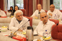 تجلیل باشکوه از پزشکان تیم پیوند قلب انستیتو شهید رجایی با حضور استاد پرویز پرستویی