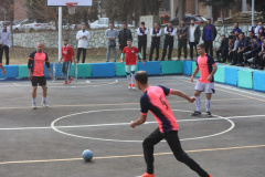 تیم خدمات جام قهرمانی لیگ فوتبال کارکنان انستیتو قلب و عروق شهید رجایی را از آن خود کرد