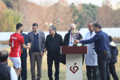 تیم خدمات جام قهرمانی لیگ فوتبال کارکنان انستیتو قلب و عروق شهید رجایی را از آن خود کرد