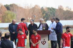 تیم خدمات جام قهرمانی لیگ فوتبال کارکنان انستیتو قلب و عروق شهید رجایی را از آن خود کرد